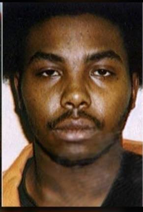 rorieexx's tweet photo. @SoulDialectic @FoxNews her co defendant was a black man 💀 his name is Tadaryl shipp
they committed the murder together https://t.co/e8snoMaha7
