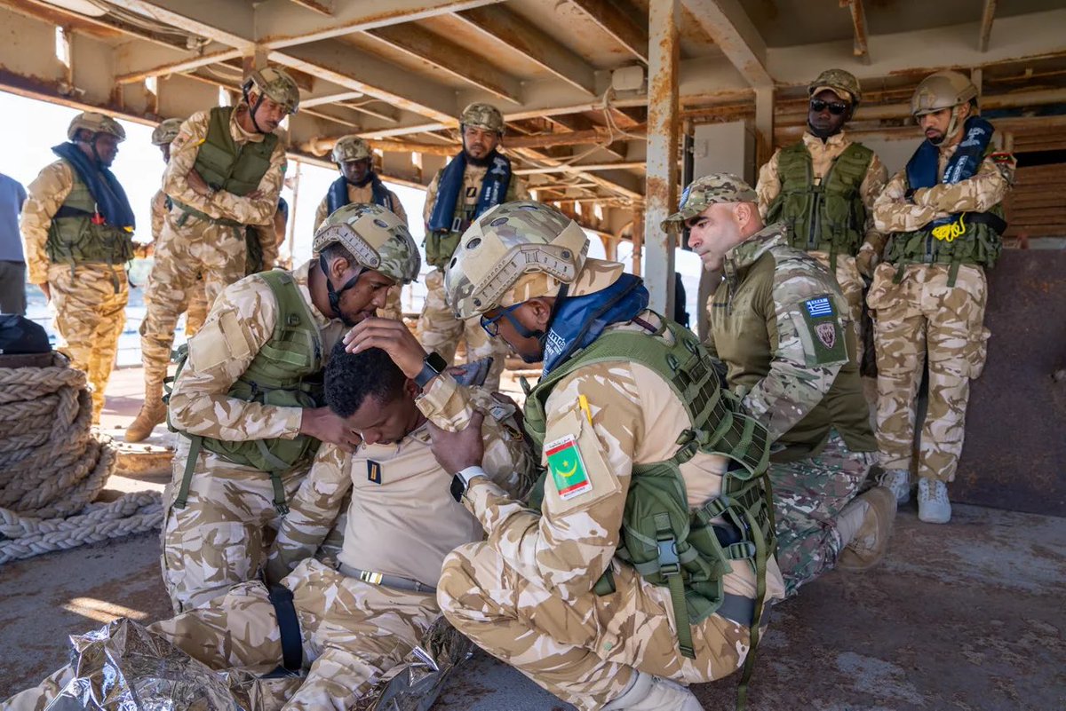 TRUSTMagazine1's tweet photo. Mauritanie et l’OTAN examinent le renforcement de leur coopération militaire https://t.co/PSmGJmWGMx https://t.co/Ck38ZlsoKr