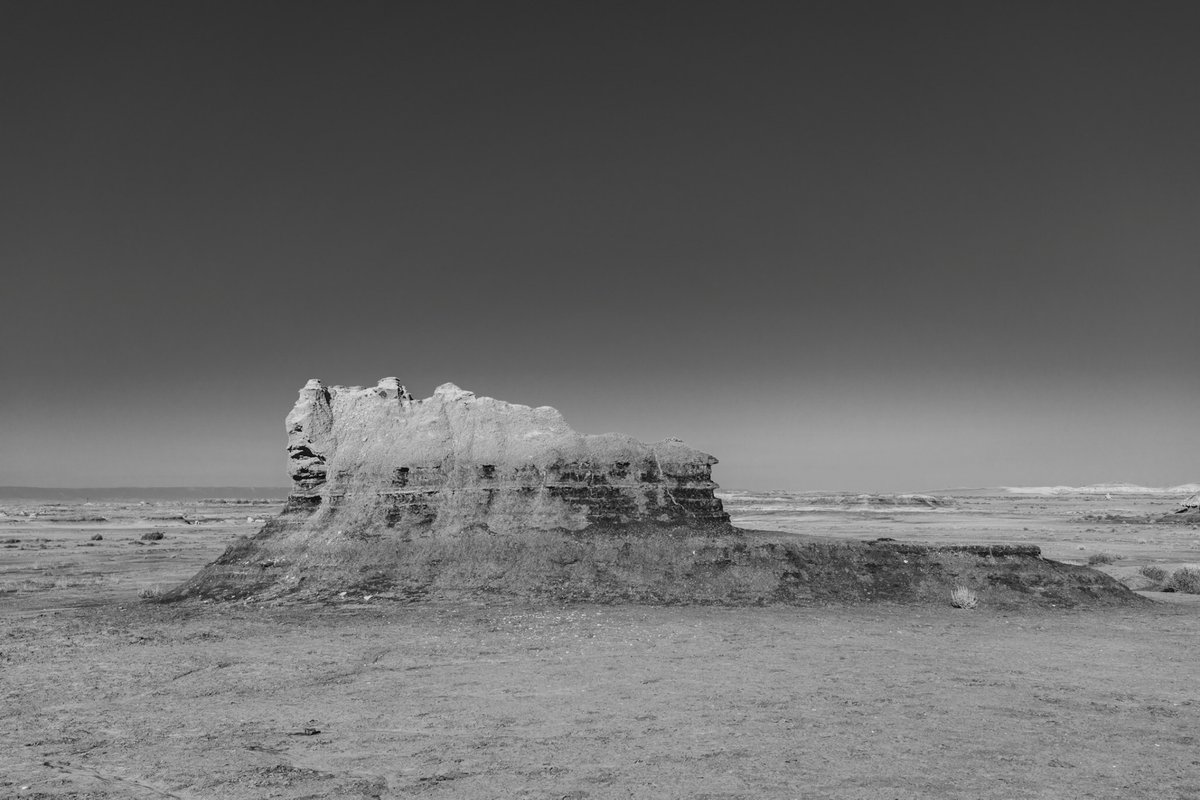 danielw's tweet photo. Lone Butte, Bisti Wilderness
Interesting Formations
📍 New Mexico · Sony a7R II
📷 Captured October 14, 2020

#landscapephotography #blackandwhitephotography https://t.co/p8H74X21qO