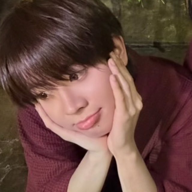 HJungkook2001's tweet photo. น้องเฟิ้ดได้กลืนน้องชอบคุณเข้าไปแบบสมบูรณ์แล้วจิงๆ นี่มันน้องชอบคุณชัดๆ เคะหัวแถวมาแล้วจ้า ☺️

YOURTUBER Q4
#ยัวร์ทูบเบอร์Q4 https://t.co/YgUHHXvSgf