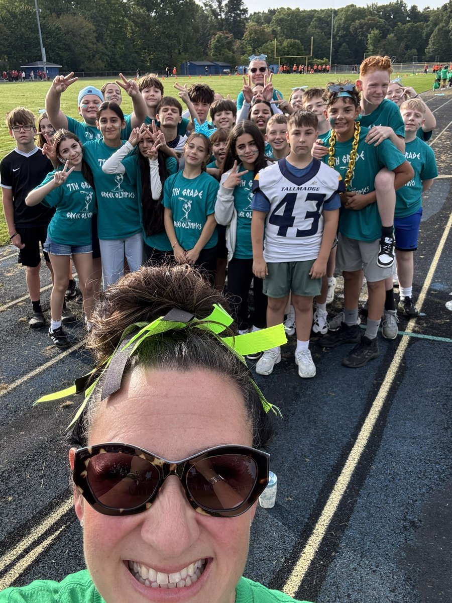 tallmadgegreen's tweet photo. Knights Team represents at the Greek Olympics! #thebes #knossos #macedonia https://t.co/JIWTAb5D1Q