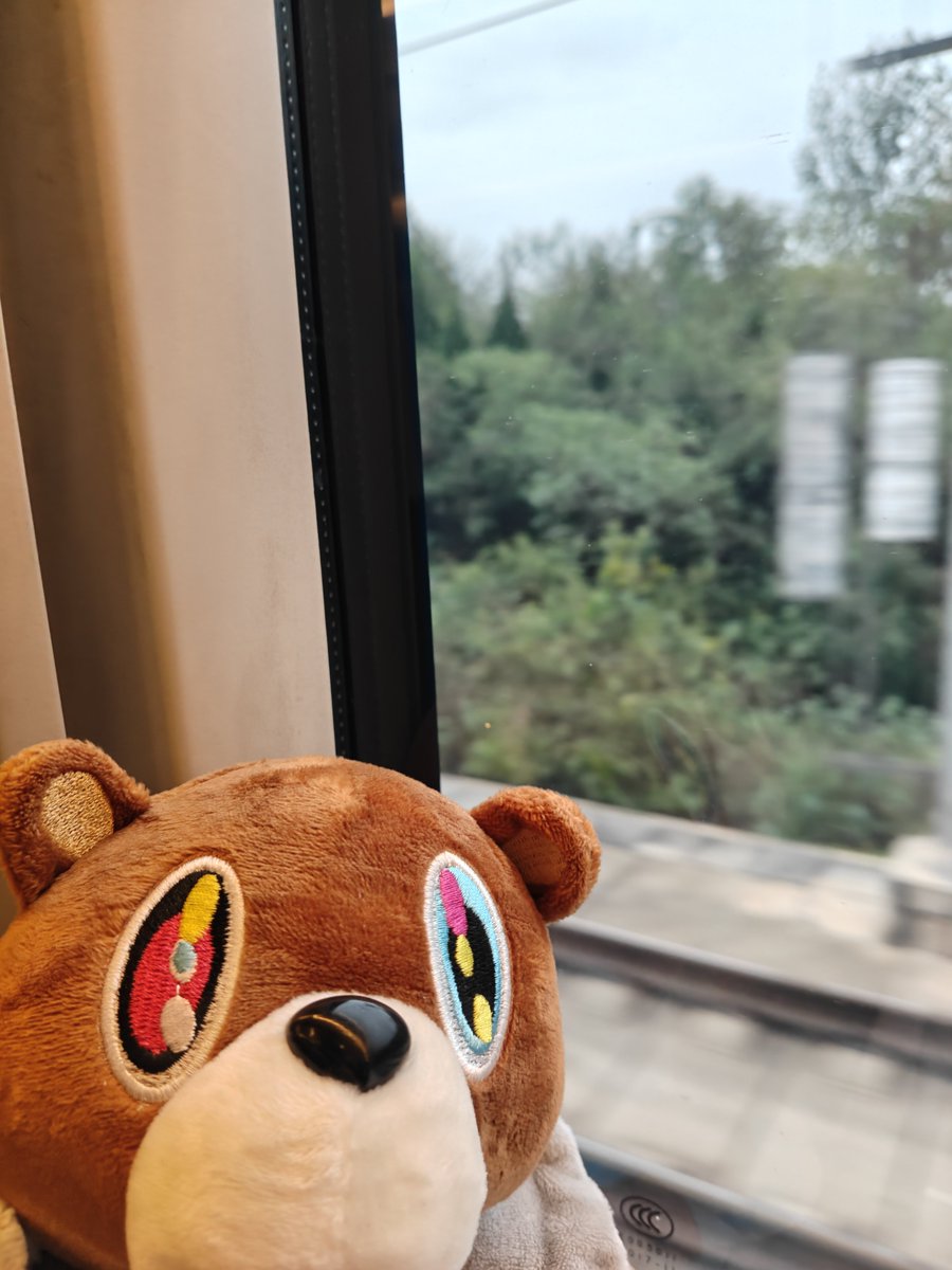 kkkunmun_'s tweet photo. 在过十九岁生日的前一天，我回到了家乡，回到了家人和朋友身旁。 https://t.co/GoiruWOj1g