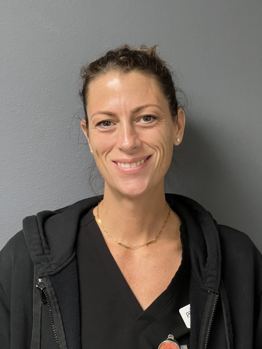 CRPainFree's tweet photo. 🎉 Please join us in welcoming Michelle to the CRPA team!

Michelle is joining Cedar Rapids Pain Associates as our new Radiologic Technologist! 🦴

We’re excited to have her on board and look forward to the experience, energy, and care she’ll bring to our team and our patients.

Welcome to the team, Michelle! We’re glad you’re here! 👏💙

#WelcomeToTheTeam #CRPA #CedarRapidsPainAssociates #RadiologicTechnologist #CedarRapids