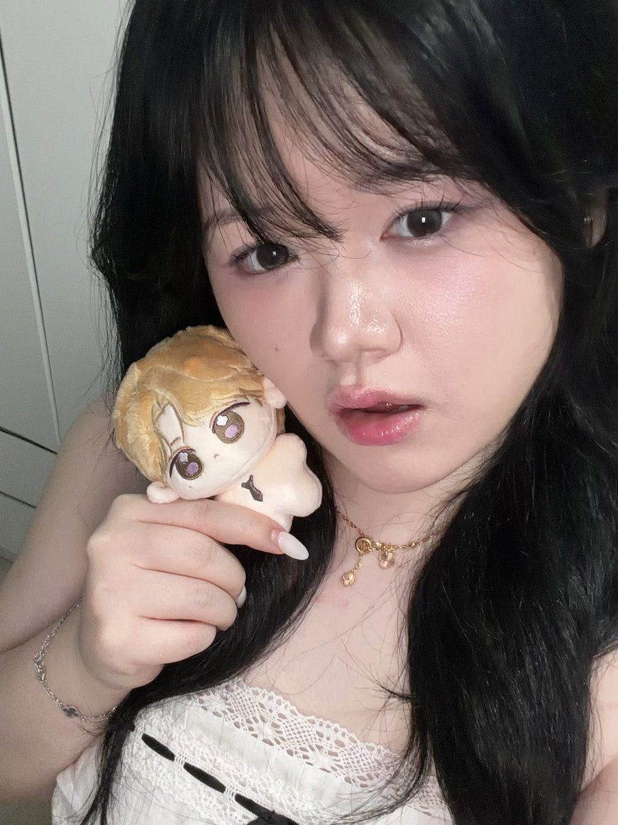 haoo77_'s tweet photo. mau angle atas ataupun bawah jg boleh

#ALLYZSELCADAY #ARNO #아르노 #ALD1 #AZSD #ALLYZ #ALPHADRIVEONE #알파드라이브원 @ALD1_official https://t.co/wQfivSl1ZP