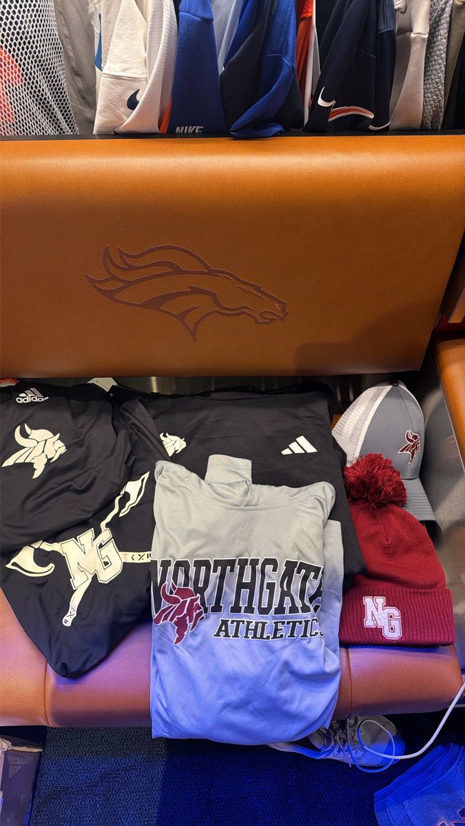 wil_lutz5's tweet photo. Appreciate the hometown love ❤️@Northgate_High @VIKESBY90 @coach2250 https://t.co/sdqhXwa6tF