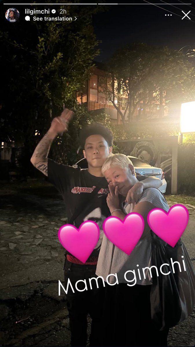 haonholic's tweet photo. MY FAMILIA😭😭😭😭 https://t.co/vX3jYJ4AqZ