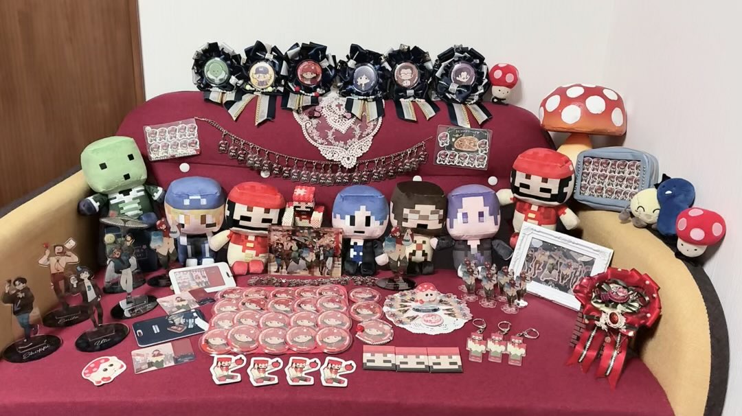 oimo_poison's tweet photo. 2周年おめでとうございます㊗️🍾🎉
絵が間に合わなかったのでとりあえずこちらで…

お祝い絵も遅くはなりますが必ず描かせていただきます https://t.co/lnxWkSpNUy