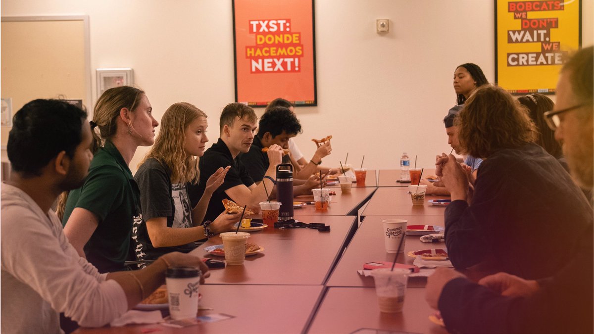 TXSTGradCollege's tweet photo. 🚨 Don’t miss out on tomorrow’s Brews, Bites, and Bobcats: A Grad College Networking Event on Thursday, October 1! Join us on the Avery Building's second floor lobby where we will have tables with information, food, and raffles! 🍕☕
🔗: https://t.co/KizmXG3qhK https://t.co/6b6muysjoz