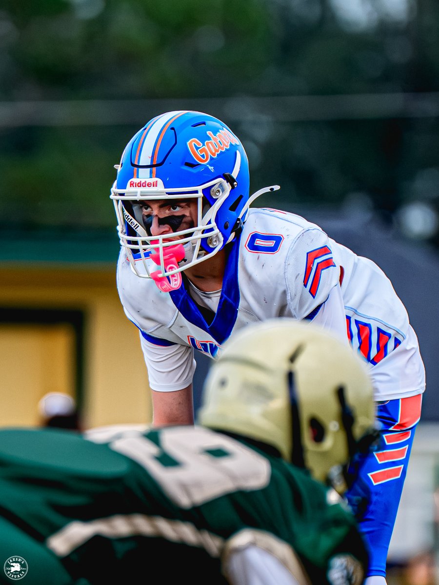 CalebMesser2031's tweet photo. A few shots from the Lakeside 36–12 W over Green Cove. 🐊💙🧡

#MiddleSchoolFootball #FootballPhotography https://t.co/bNE0rzKn1W