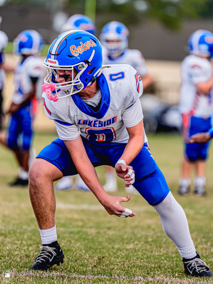 CalebMesser2031's tweet photo. A few shots from the Lakeside 36–12 W over Green Cove. 🐊💙🧡

#MiddleSchoolFootball #FootballPhotography https://t.co/bNE0rzKn1W