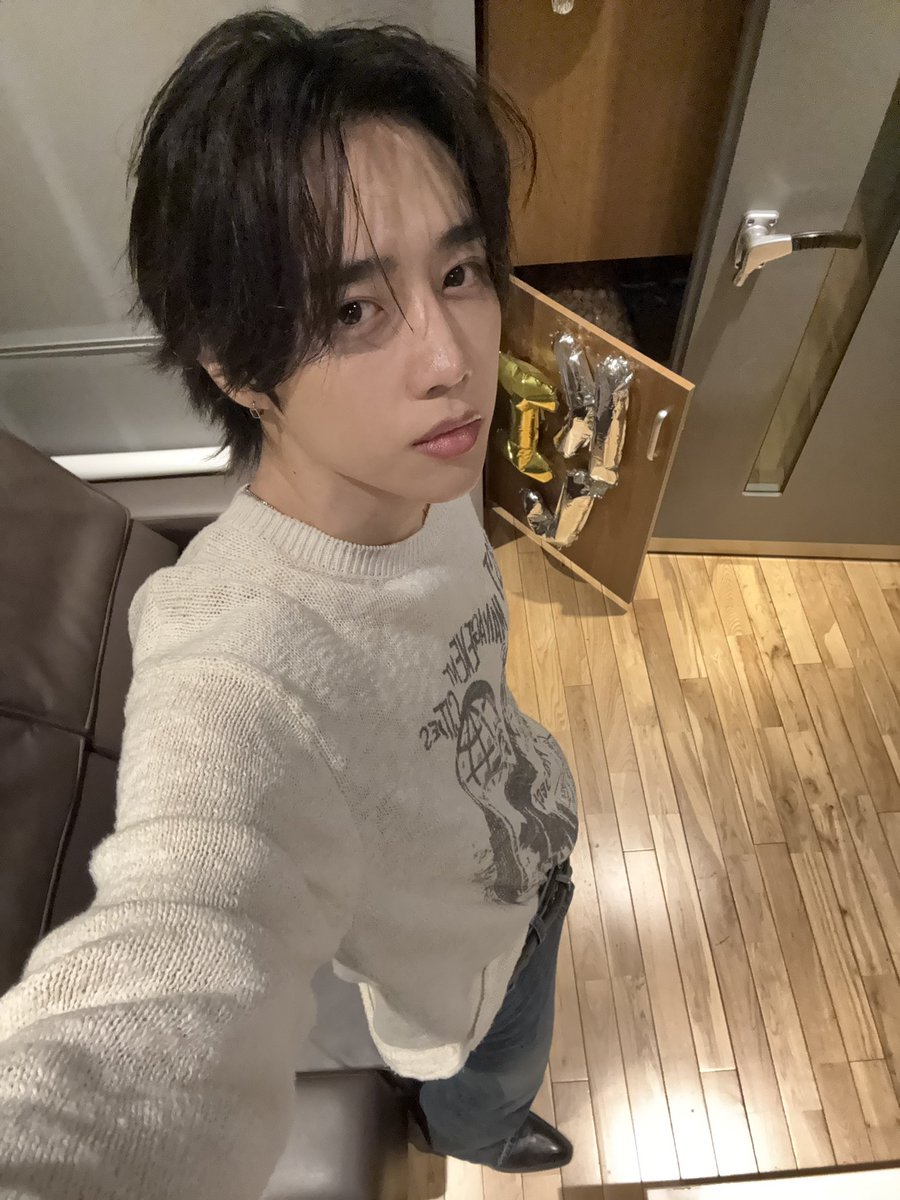 idolradiokorea's tweet photo. 아이돌 라디오4 #249 DAILY:DIRECTION(데일리:디렉션)  (DJ. 더보이즈 선우)
다시 보기는 아래 링크에서💜

📲 아이돌 라디오 공식 Youtube 채널
https://t.co/3frspRZp2M

#MBC #IDOLRADIO #아이돌라디오 #THEBOYZ #더보이즈 #선우 #DAILYDIRECTION #DD #데일리디렉션 https://t.co/ETyvMhMB01