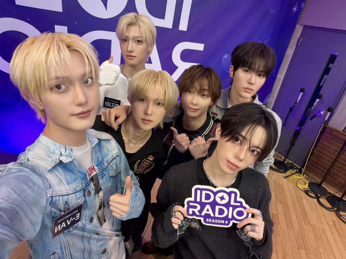 idolradiokorea's tweet photo. 아이돌 라디오4 #249 DAILY:DIRECTION(데일리:디렉션)  (DJ. 더보이즈 선우)
다시 보기는 아래 링크에서💜

📲 아이돌 라디오 공식 Youtube 채널
https://t.co/3frspRZp2M

#MBC #IDOLRADIO #아이돌라디오 #THEBOYZ #더보이즈 #선우 #DAILYDIRECTION #DD #데일리디렉션 https://t.co/ETyvMhMB01
