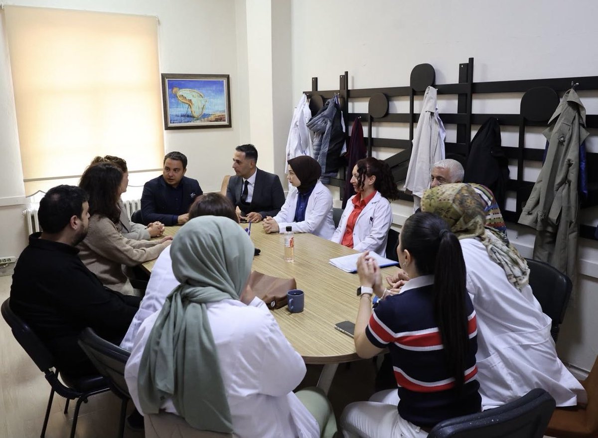Kalecikilcemem's tweet photo. 📌 Kalecik Anadolu Lisesi’nde Buluşma

📌 Kaymakamımız Sayın Melih AYDOĞAN ve İlçe Millî Eğitim Müdürümüz Sayın Emrah GÜNDÜZ, Kalecik Anadolu Lisesinde öğretmen ve öğrencilerimizle buluştu.

@kalecikgovtr 
@tcmeb 
@MemAnkara 
@MltAnk0644 

#yeşerenzihinlergüçlüyarınlar #kalecik https://t.co/I7SeV3QNKu