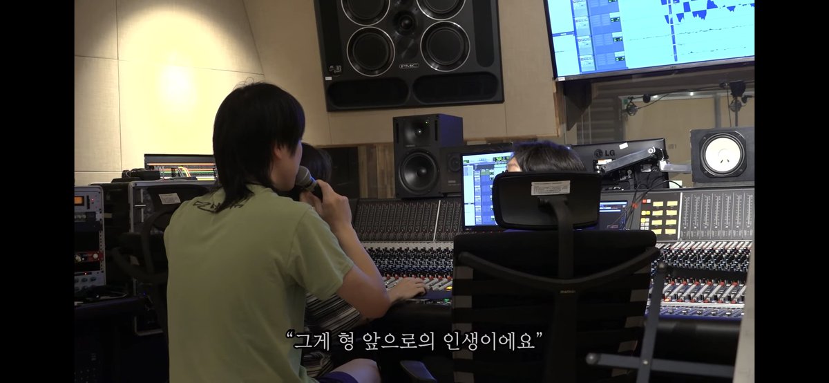 macaroon0501's tweet photo. 와 제발 너무 웃겨서 뻑뻑웃음 ㅜㅜㅜ
왜 이제 봤지
https://t.co/E0I1xLm1Mu https://t.co/NdkS1kokFd
