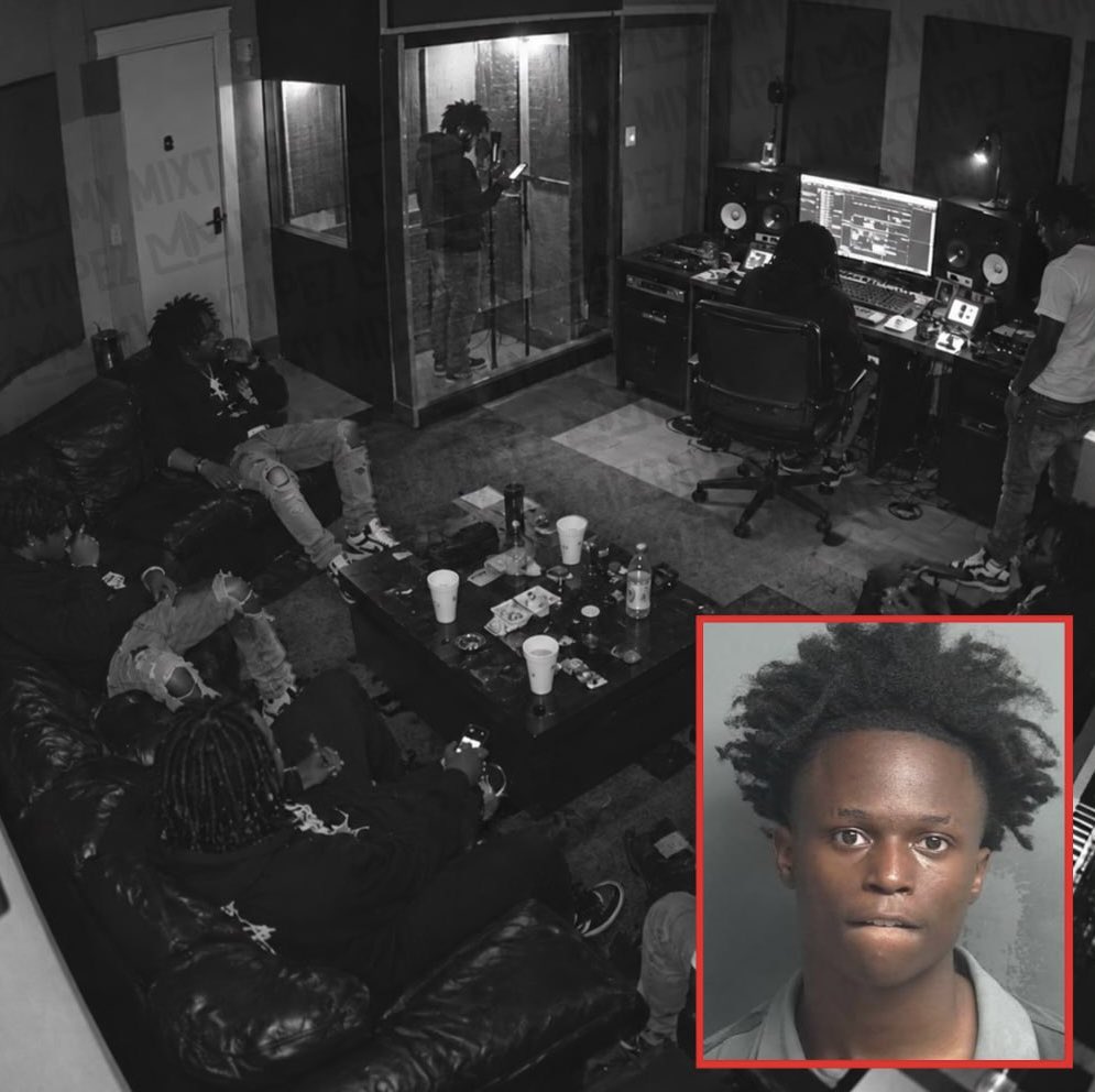 mymixtapez's tweet photo. FBI says they used a music industry insider to stage a studio session with Houston rapper Luh Que and other YNS members, recording them allegedly admitting to selling guns, drugs, and robbing cartel members!! 😳 https://t.co/9UqhCVXyec