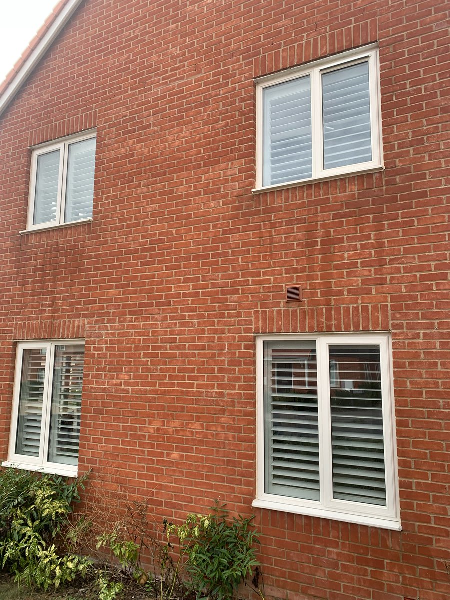 window_ford tweet picture
