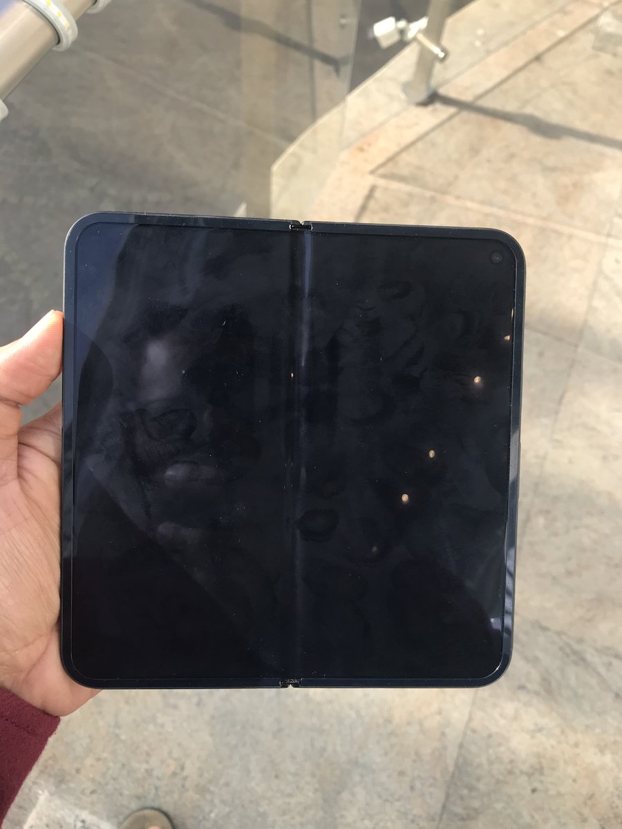 MohithJagal's tweet photo. Extremely disappointed with @MadeByGoogle @GoogleIndia. My Pixel 9 Pro Fold suffered a spontaneous failure. Support admitted in writing that the screen/camera failure IS covered under the Extended Repair Program.
However, they are denying me this service #teampixel #googleindia https://t.co/des4Xe4Vet