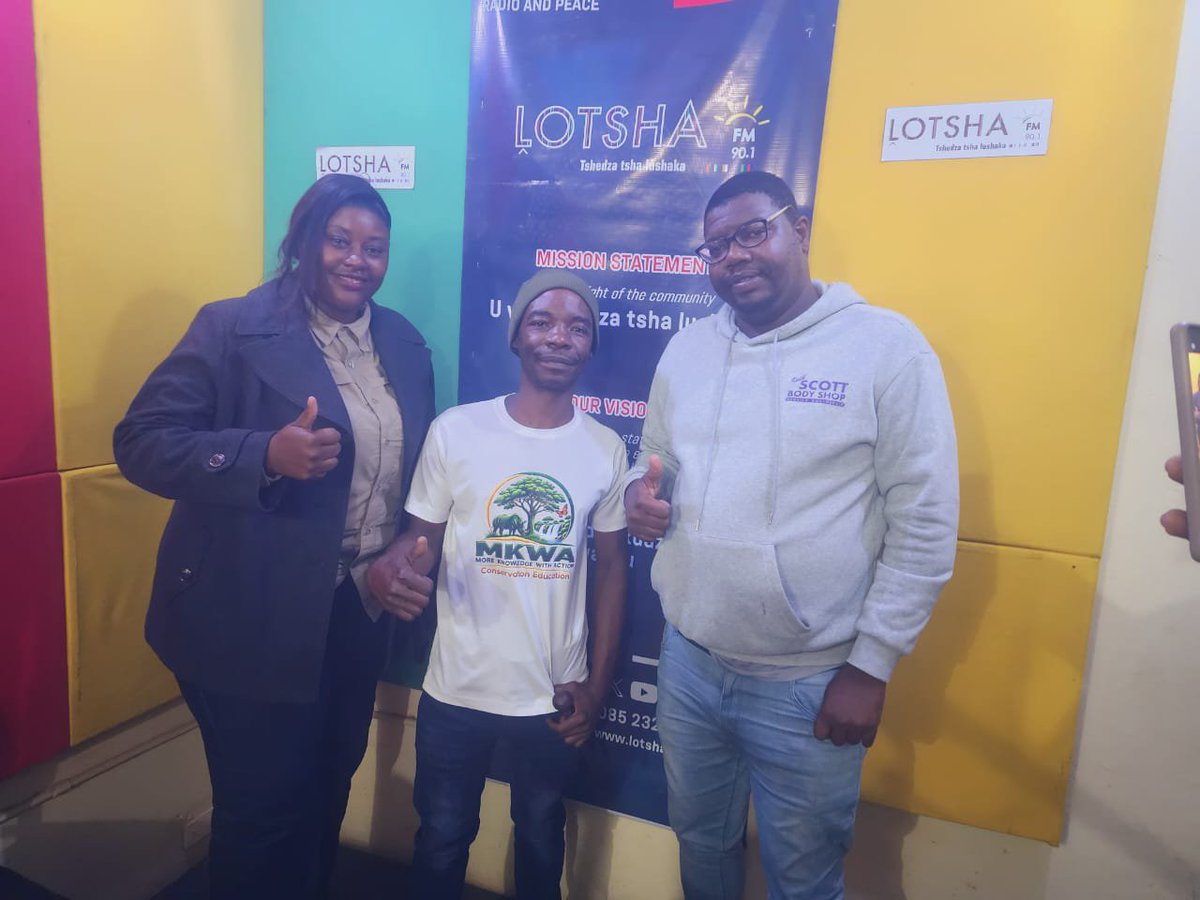 VundlaHazel's tweet photo. Environment activist, Nqobile Mkwananzi walks 760km from Victoria Falls to Beitbridge in an effort to promote litter  awareness... https://t.co/DsaOMQZvP7