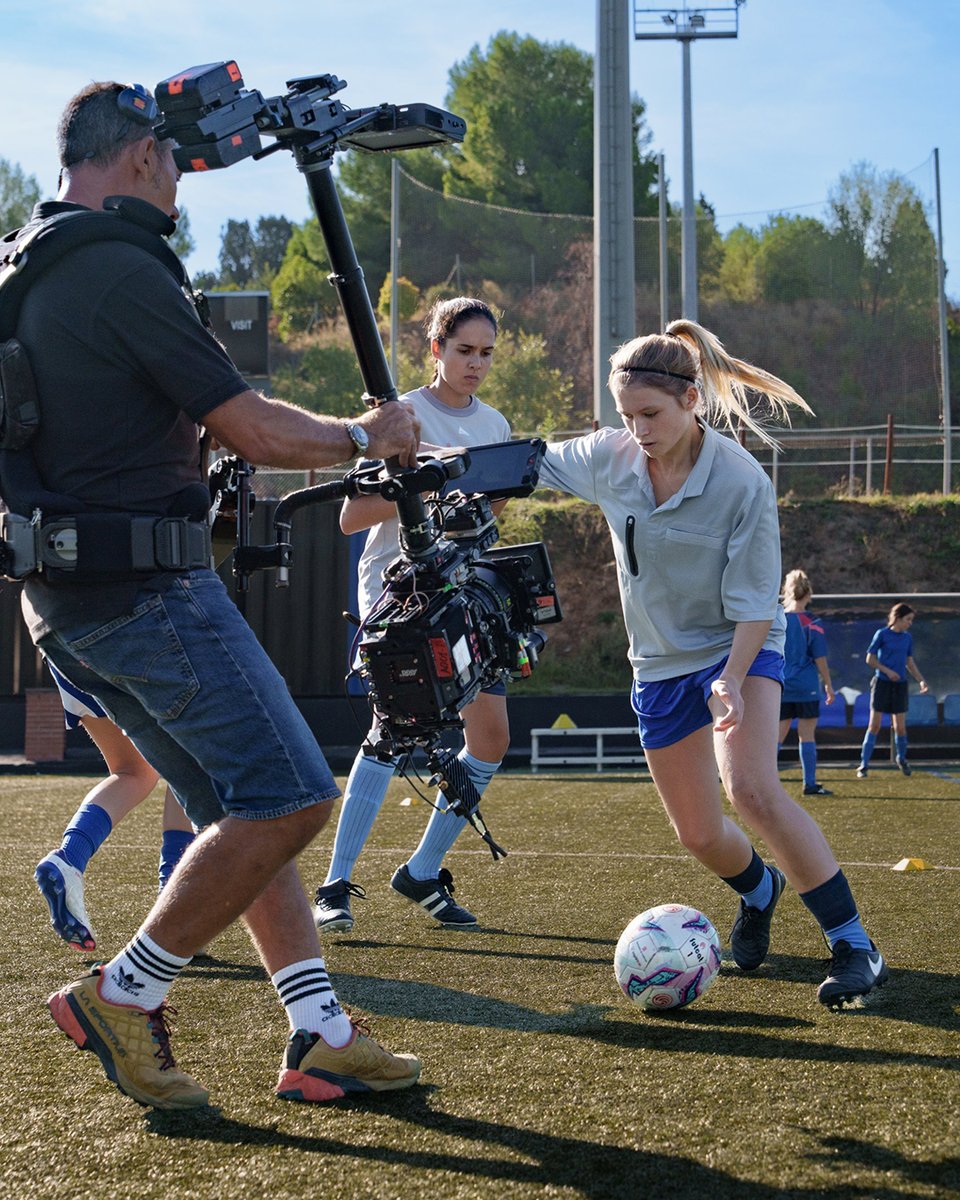 vsrsus's tweet photo. A first look at the Alexia Putellas biopic. https://t.co/s2sjf0m3Tz