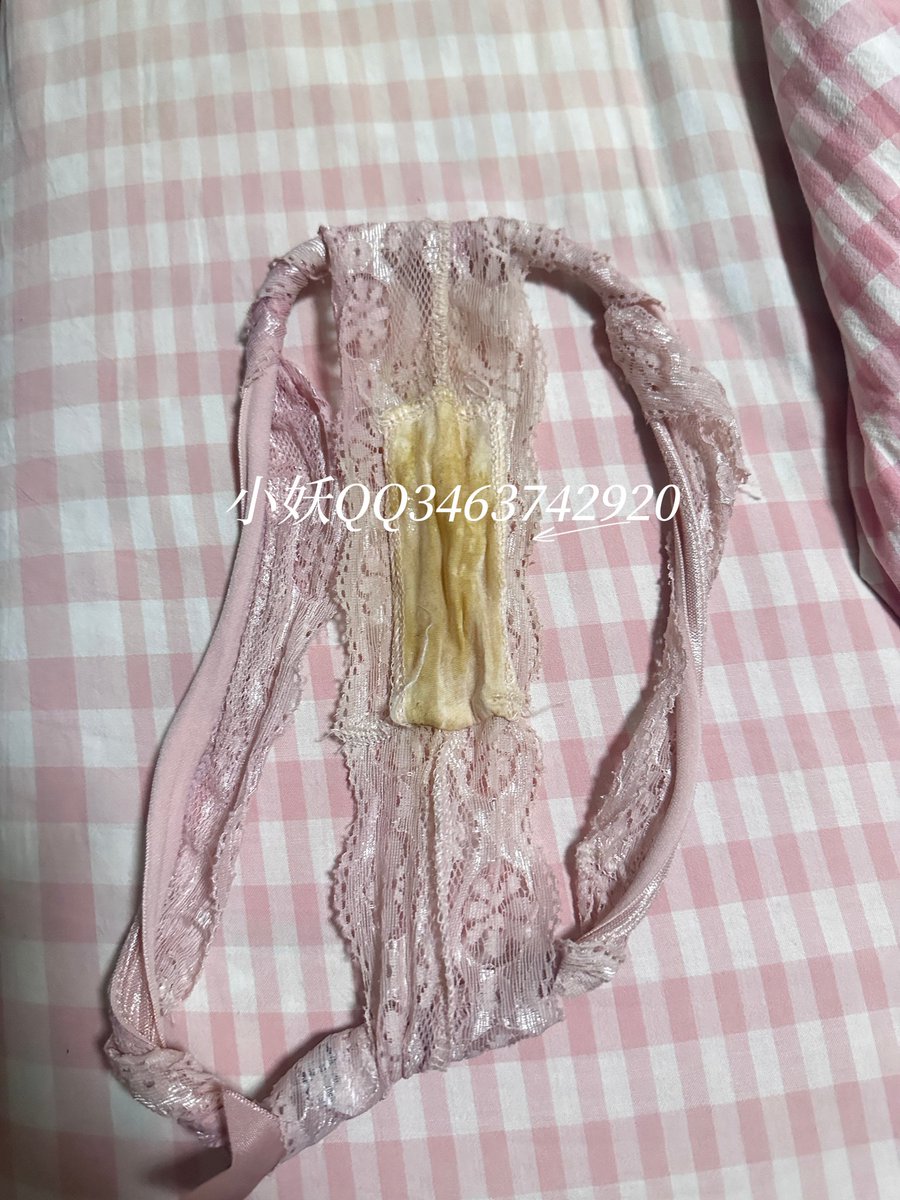 dxus26518's tweet photo. 祝狗狗们国庆快乐，来给各位狗狗发福利了
在评论区抽取3个名额
参与方式：点赞+转推+评论+关注
活动截止时间：10月7号22点  #原味抽奖 #圣水抽奖  #视频抽奖 #丝袜抽奖 #袜子抽奖 #高跟鞋抽奖 #内裤抽奖  #抽奖活动 https://t.co/PBuEl3FtEi