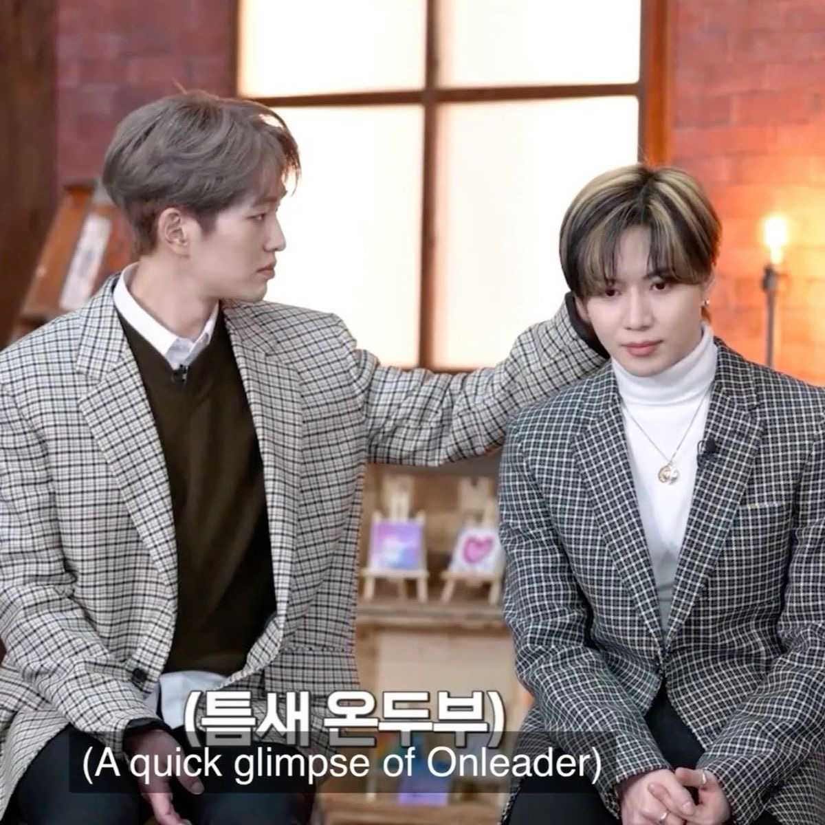 ontaeisbester's tweet photo. oh~ I’m so scared that OnTae TaemNew will have a collab song and mv in Onew’s new album~ and kiss~ I’m so scared~ https://t.co/JRNBs80hAm