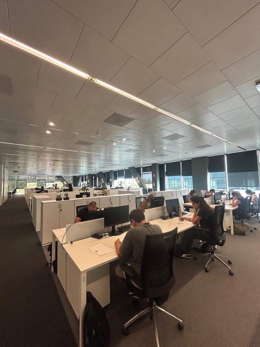 tributscat's tweet photo. 🔴Segona prova del procés selectiu del cos superior d'inspectors tributaris (convocatòria ATC06)
📅 30.09.2026
📌 Seu central de l’ATC (passeig de la Zona Franca, 46)
🕤 15 h
+INFO: https://t.co/uNudwsJnvl
#CSIT https://t.co/u4Pe2z9XBI