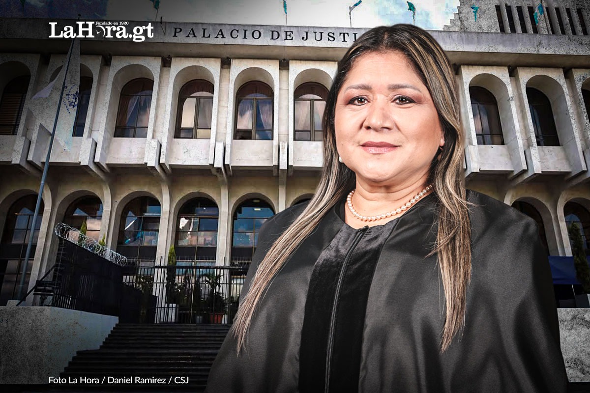 lahoragt's tweet photo. #AhoraLH | Por primera vez en 8 años, la Corte Suprema de Justicia (CSJ) elige en una primera sesión a su presidente. La magistrada Jenny Alvarado Tení presidirá el Organismo Judicial durante el periodo 2026-2027.

✍️: Sergio Osegueda/LH https://t.co/CAE97ahCAl