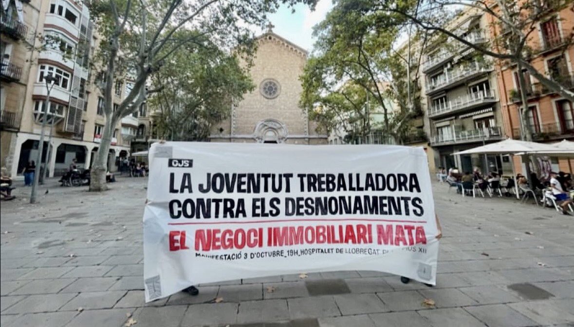 OJS_CAT's tweet photo. 🔴 || Un nou assassinat pel negoci immobiliari! Un home de 60 anys s'ha suïcidat a l'Hospitalet abans de ser desnonat. 

La joventut treballadora plantarem cara fins a acabar amb aquest sistema! Ens veiem aquest dissabte 3 a l’Hospitalet! https://t.co/pyZeWLbFgC