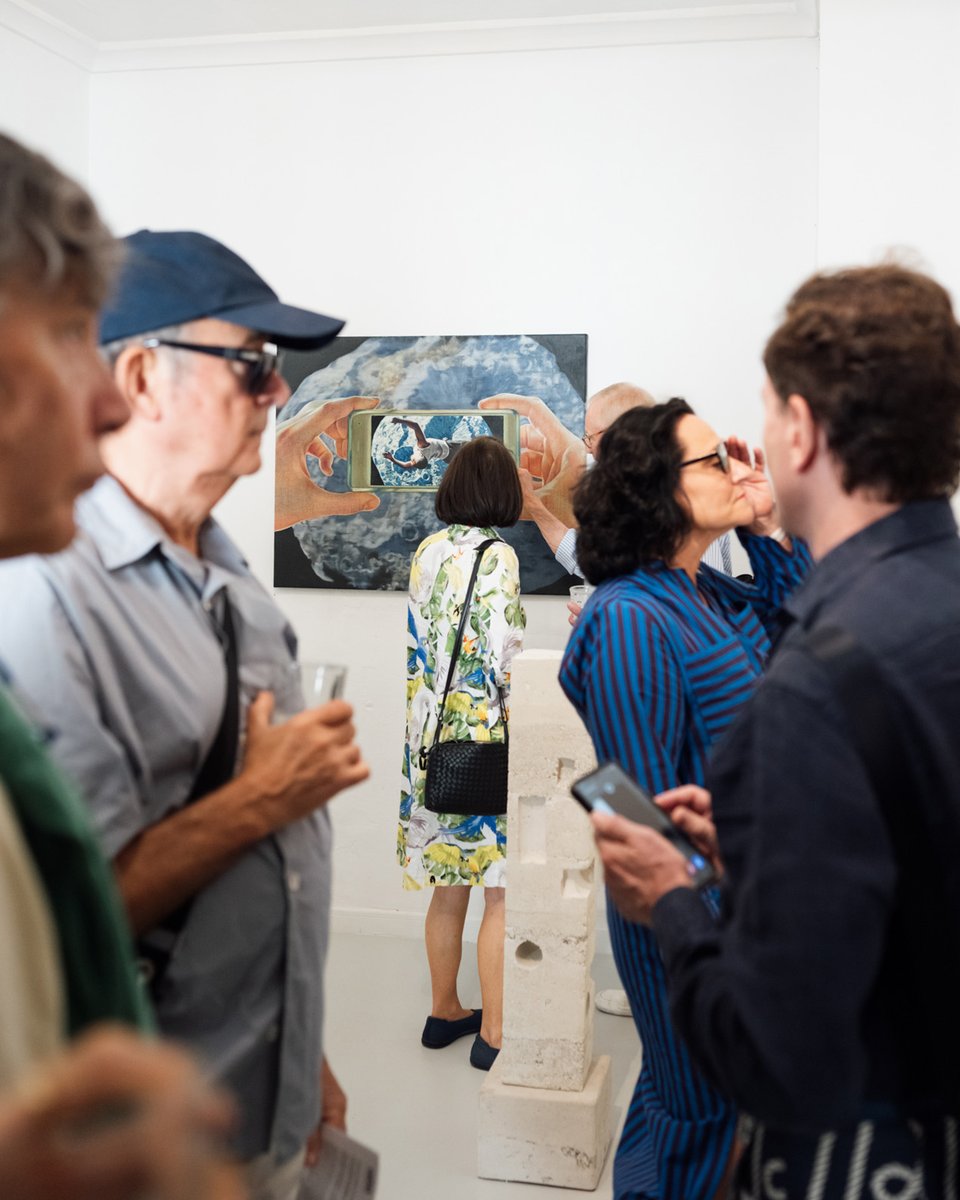 FeriaArco's tweet photo. Los #ARCOGalleryWalks han comenzado en Palma de Mallorca como parte de la programación de la Nit de l’Art, en colaboración con Art Palma Contemporani. 🌙

Consulta los recorridos y fechas con las que descubrir el pulso creativo de la isla.

➡️https://t.co/7k7a21PLYi https://t.co/mNdiTtY0Ja