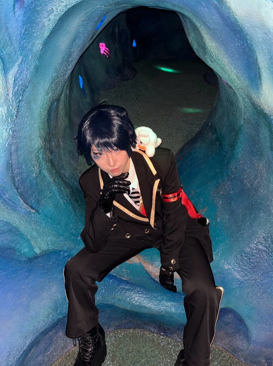 papanko445's tweet photo. cos／🦇.♠️

28.29.30🦇と♠️でいました‼️
初Dハロ仮装たのしすぎて来年も絶対にいきたい〜！

#Dハロ仮装2026 
#Dハロツイステ https://t.co/b4haUZGtOh