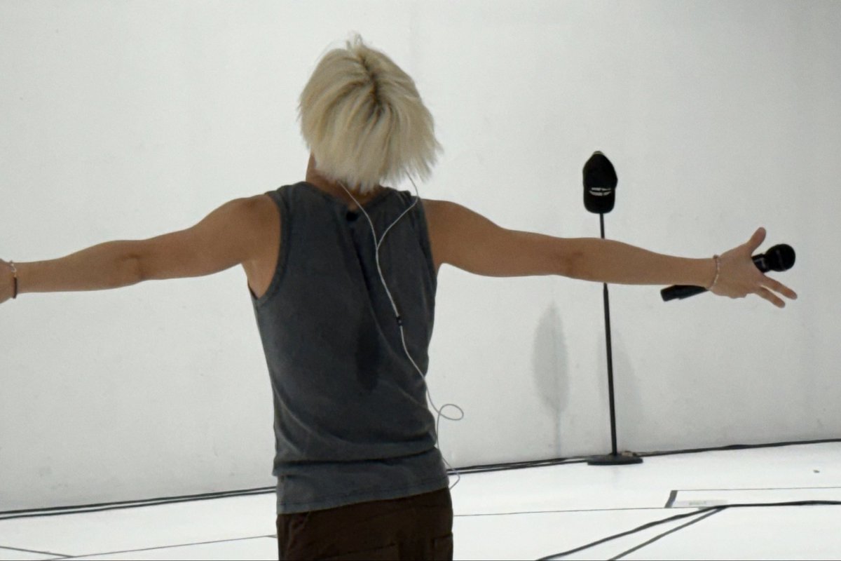 BehindTaemin's tweet photo. #태민 #TAEMIN
#TAEMIN_LiMiNaL https://t.co/eCsM80iWQF