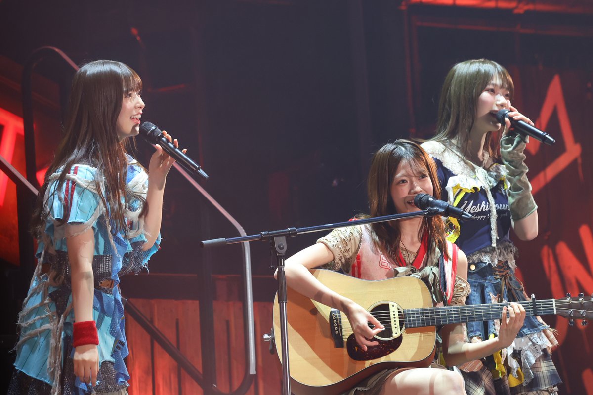 oricon's tweet photo. 乃木坂46【42ndSGアンダーライブ】

乃木坂46小川彩、新しい歴史を切り開く覚悟💓
「その先頭に立つ人に、私はなります」

📸ライブ写真23枚＆レポート
https://t.co/D5Y5TSAbwt

#アンダラでフォルテシモな愛届けろ https://t.co/PWFf6Dx2QP