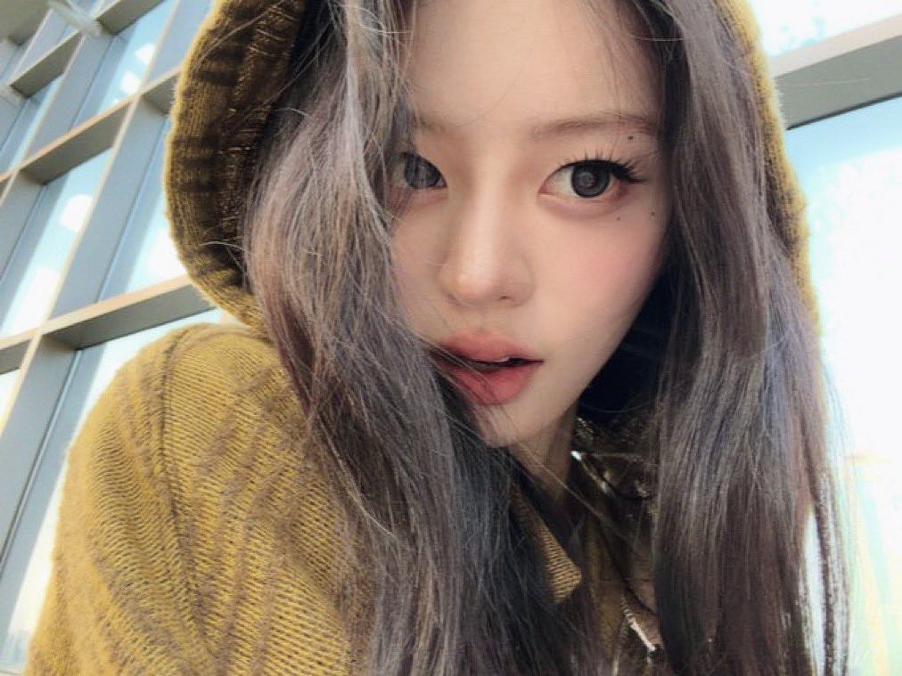 Miynzu's tweet photo. Soft boba eyes, round and sweet like little pearls under the moonlight. they carry a gentle sparkle, a touch of mischief, and a warmth that makes every quiet glance feel like a tiny moment of magic, softly glowing through the night with effortless sweetness and charm. https://t.co/jmpf5lxfDS