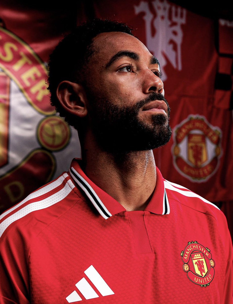 UtdForever7's tweet photo. 🚨Matheus Cunha needs to START on the left wing against Tottenham.

We had the left wing sorted last season with Cunha — so why change something that was working?

Put him back in his best position and let him play his game. We know what he can do from the left.

As for Rashford, bench him or play him as the striker. Simple. 

#MUFC