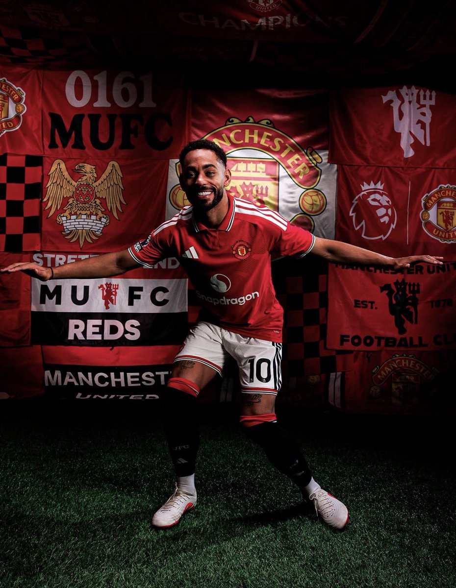 UtdForever7's tweet photo. 🚨Matheus Cunha needs to START on the left wing against Tottenham.

We had the left wing sorted last season with Cunha — so why change something that was working?

Put him back in his best position and let him play his game. We know what he can do from the left.

As for Rashford, bench him or play him as the striker. Simple. 

#MUFC