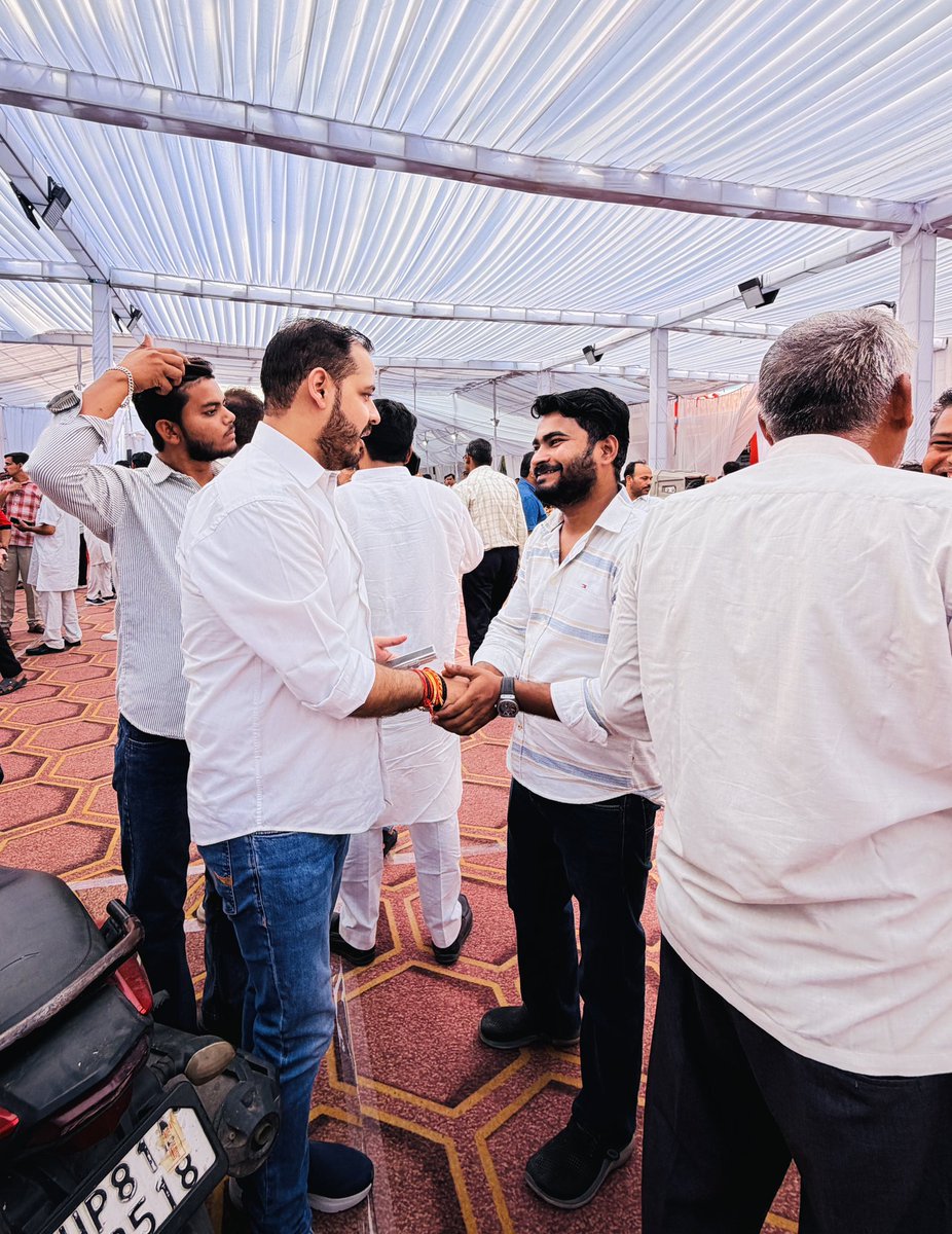 premendraguddu's tweet photo. आज अलीगढ़ में भाजपा महानगर अध्यक्ष श्री इं. राजीव शर्मा जी के पूज्य पिताजी स्व. श्री बाबूलाल शर्मा जी के त्रयोदशी संस्कार में सम्मिलित हुआ। https://t.co/R12b8d9c72