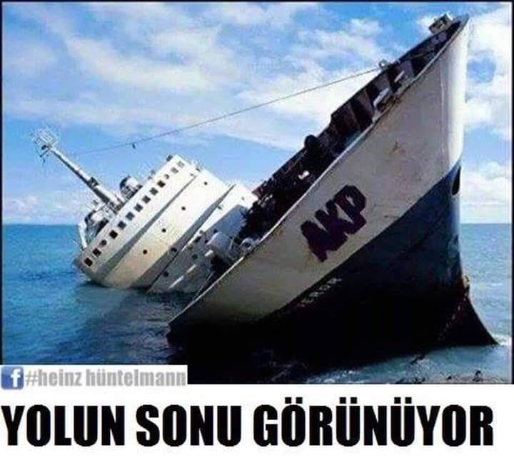 KaranliginKizi7's tweet photo. BİNGOOOO !
ARTIK BİNDİKLERİ #GEMİ DELİNDİ #SU ALIYOR ŞUAN #YAN YATTI #GEMİ YAVAŞ YAVAŞ #BATIYORLAR
🗣NE DEMİŞTİK !😉😊
#GİZLİ #SAKLI HİÇ #BİRŞEYLERİ KALMAYACAK #GERÇEKLER ORTAYA #ÇIKACAK
#YALANLARI da #ORTAYA ÇIKACAK ! https://t.co/WsdahC3PtR