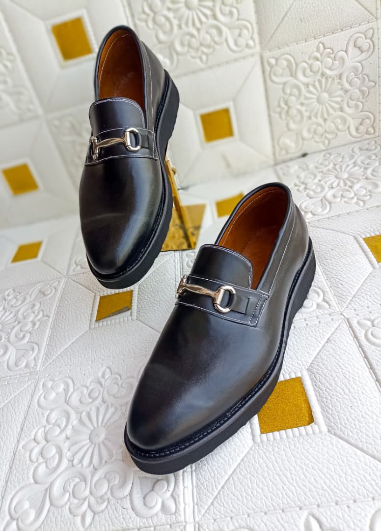 nomsyemma's tweet photo. @mssandrabenede Patronize my footwear business https://t.co/kckuCwD52Y