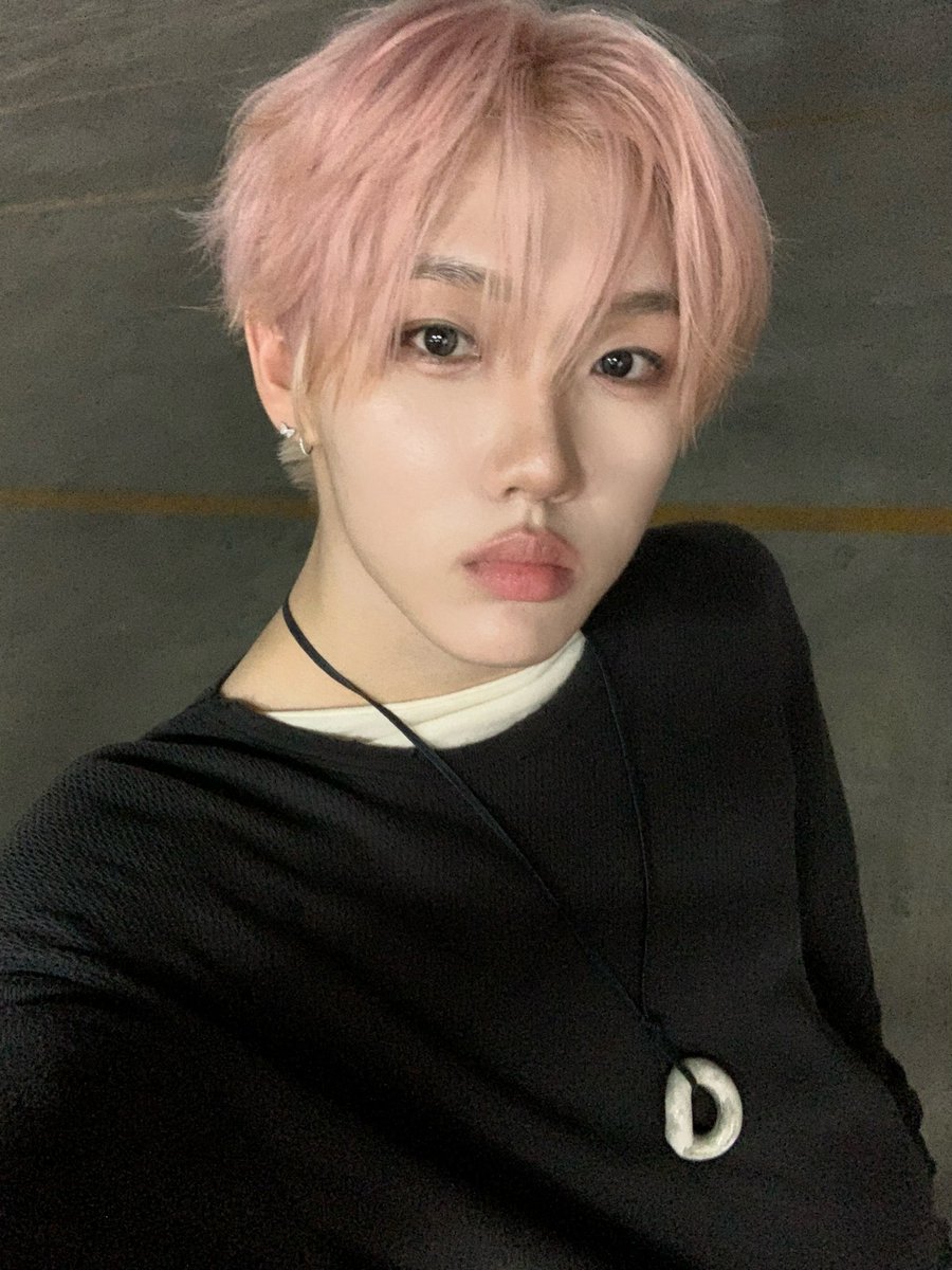 Q72ly's tweet photo. 260930 모디세이 플챗 #수런

⚜️Let's bloom~~~⚜️ https://t.co/YEEXDY8PV3