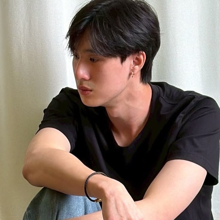 isntmeimei's tweet photo. "สั่งมาถมที่หรือไง ถ้ากินไม่หมดกูจะฟาดให้"

"..."

"อยากกินก็สั่งมา ถ้ามันฟาดกูโอ๋เอง" https://t.co/Y8tyZvAr2W
