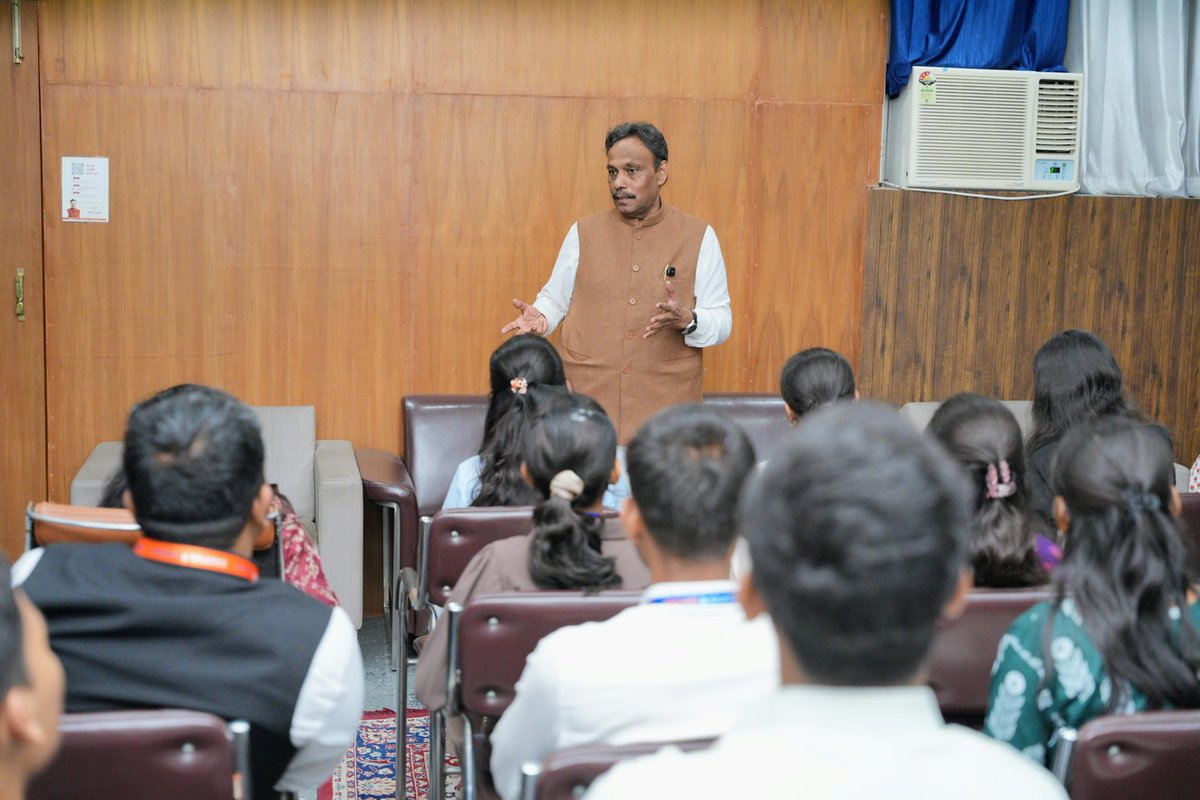 TawdeVinod's tweet photo. New faces, the same restless curiosity.

The second batch of Campus se Sansad is here, and with each batch the idea is growing beyond a single campus and is becoming something shared.

My years in student politics taught me that democracy is not something you watch from a distance. You take part in it. Every student who goes through this programme and sees our institutions up close takes a little of that lesson home and passes it on.

Young India is not waiting in the wings. It is already shaping the nation, in its questions, its choices and its convictions. It is a privilege to be in the room with them.

#CampusSeSansad