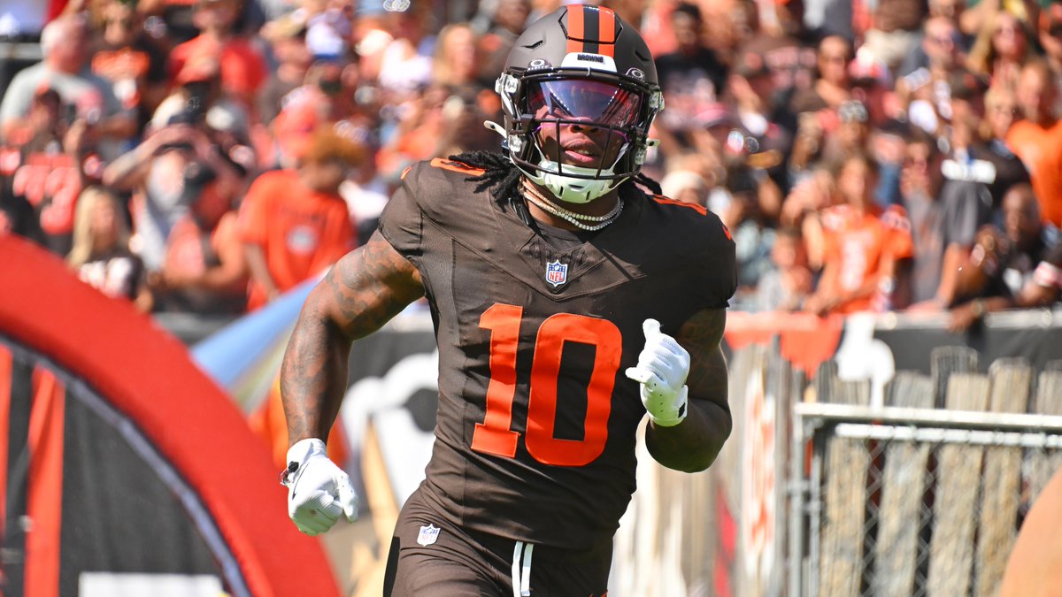 IzzoBets's tweet photo. TNF #PITvsCLE Prop #4🏈 {Oct 1}

100% HIT RATE‼️💎

🔒Quinshon Judkins O 0.5 ATTD
{+130} Fanatics #Browns 

FOLLOW FOR MORE LOCKS!💪@izzobets

-According to Pro Football Focus (PFF), Judkins remains one of the hardest running backs to bring down on initial contact, generating over 2.0 yards after contact per attempt in his career alongside 15 broken tackles on 272 career rushing attempts. In short-yardage and goal-line scenarios where interior lanes are clogged, his elite contact balance and lower-body drive allow him to push through arm tackles at the line of scrimmage and extend the pile into the end zone. That individual tackle-breaking ability makes his ATTD prop highly resilient against tough defensive fronts.
Despite racking up 51 touches and 177 scrimmage yards through three games in 2026, Judkins has yet to find the end zone this season. PropFinder regression models flag this as a textbook positive touchdown regression spot. A lead back commanding over 17 touches per game in a tight, low-scoring AFC North divisional clash against Pittsburgh will inevitably see high-leverage red-zone opportunities. With Cleveland projected for multiple trips inside the 20, regression dictates Judkins is due to break his 2026 touchdown drought.

-The Pittsburgh Steelers defensive line presents an exploitable matchup inside the 20-yard line. According to PFF defensive metrics through late 2025 and early 2026, Pittsburgh's front seven ranks in the bottom half of the league in goal-line rush success rate allowed and goal-to-go defensive stop percentage. Defensive line penetration weakens significantly in short-yardage power situations, where Pittsburgh linebackers struggle with gap discipline against heavy personnel sets. Judkins’ physical 6-foot, 221-pound frame is purpose-built to punish this exact front in goal-line packages.

RTs♻️+ LIKEs💜Appreciated❗️

📊powered by:@propsdotcash

#gamblingx | #gamblingtwitter