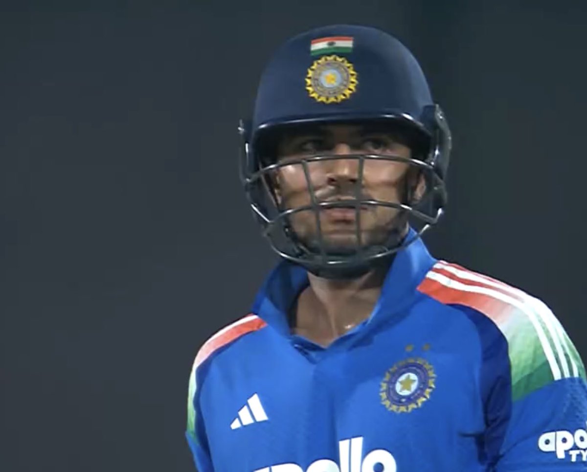ashwinravi99's tweet photo. The Indian double hundred juggernaut continues.

Splendid from the captain GILL https://t.co/cpuUaJnnMJ