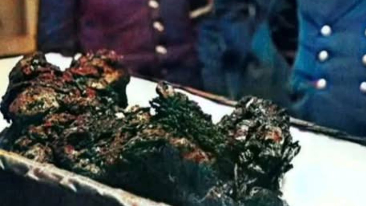 9switchblade9's tweet photo. i vaguely remember seeing on RealKamijo's profile that he got into the army, is the guy still alive or is he carbonized and 2 meters deep in a random field since he got enrolled https://t.co/x5Tp2D8ibY