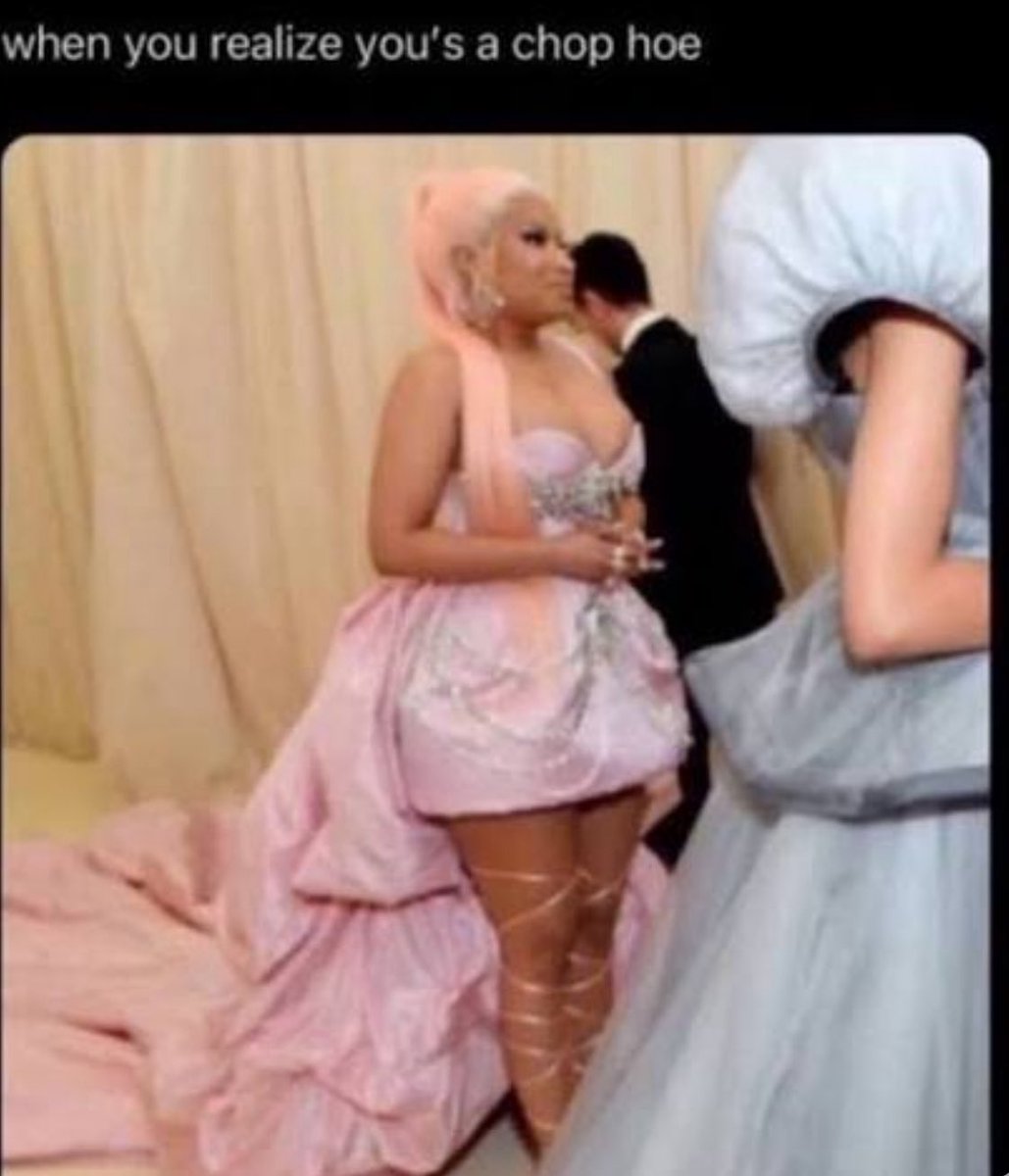 ChunLiMedia's tweet photo. 🚨| Today is Nicki Minaj’s son’s birthday. 🎂 

Last year instead of celebrating her son’s birthday, Nicki Minaj spent the day arguing with Cardi B on twitter. https://t.co/pRHKNelOu7