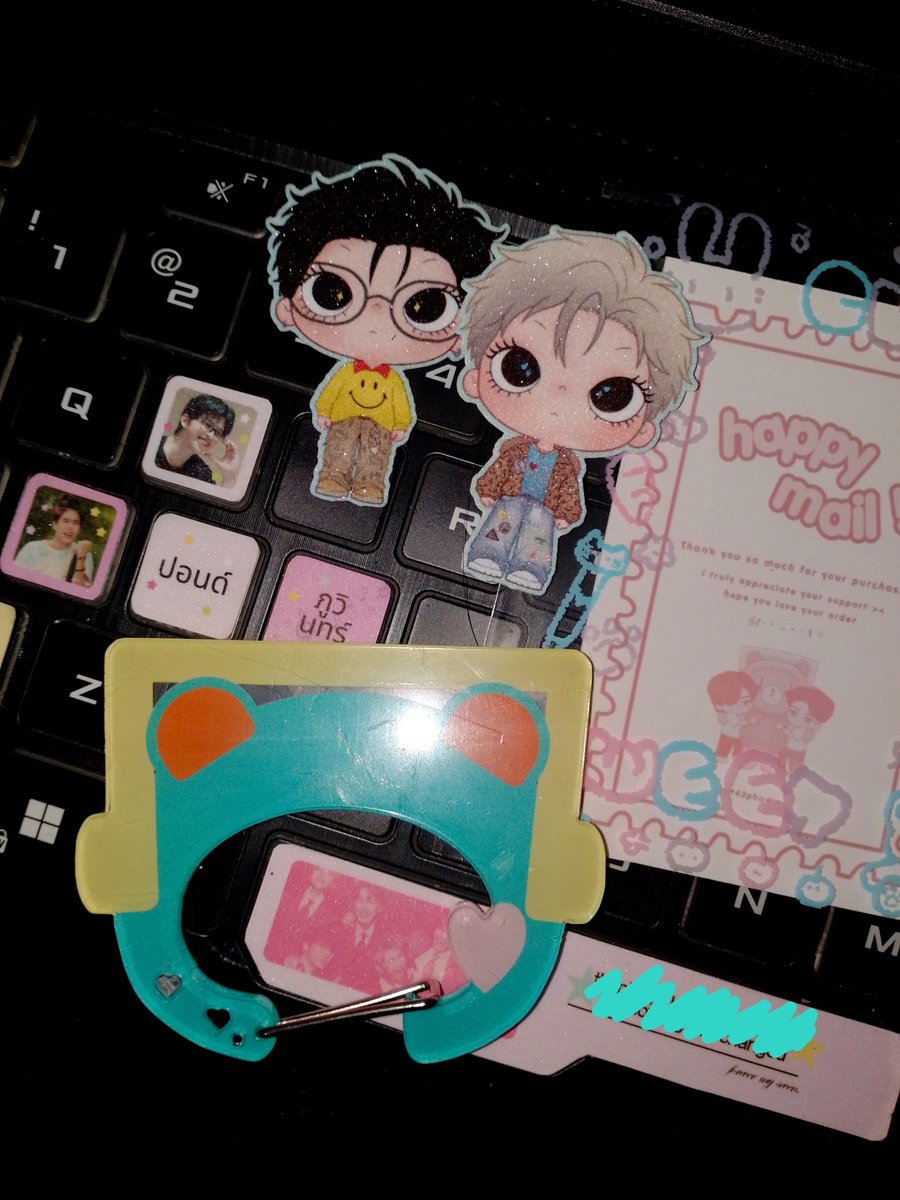 lourdlx's tweet photo. mail — .

got the permpoon carabineer na po (^^⁠*⁠)⁠/)⁠✧⁠*⁠。 mafflex kabadi- ko na siya ⭐ thank you also sa stickers! . ♡
#lemon2keeps https://t.co/wK0e0M0RaM