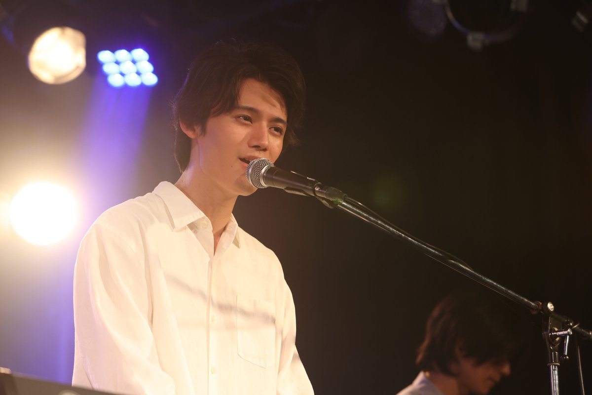 FansVoiceJP's tweet photo. 『#キリコのタクト 〜YELL〜』メイキング＆クランクアップ写真計8点が解禁🎊卒業式の日に姿を消した伝説の音楽教師を、かつての教え子たちが探す旅に出る愛と絆の物語🎞️10月2日公開！
https://t.co/ZJwHgNjqcp
#藤原大祐 #井頭愛海 #田辺桃子 #西垣匠 #鈴木京香 https://t.co/WfgQgIWrz8