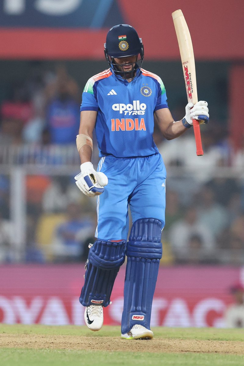 SujalCSK's tweet photo. 2⃣0⃣0⃣ for the captain! Shubman Gill leading from the front in style. 🫡 https://t.co/6peK2ETv9J