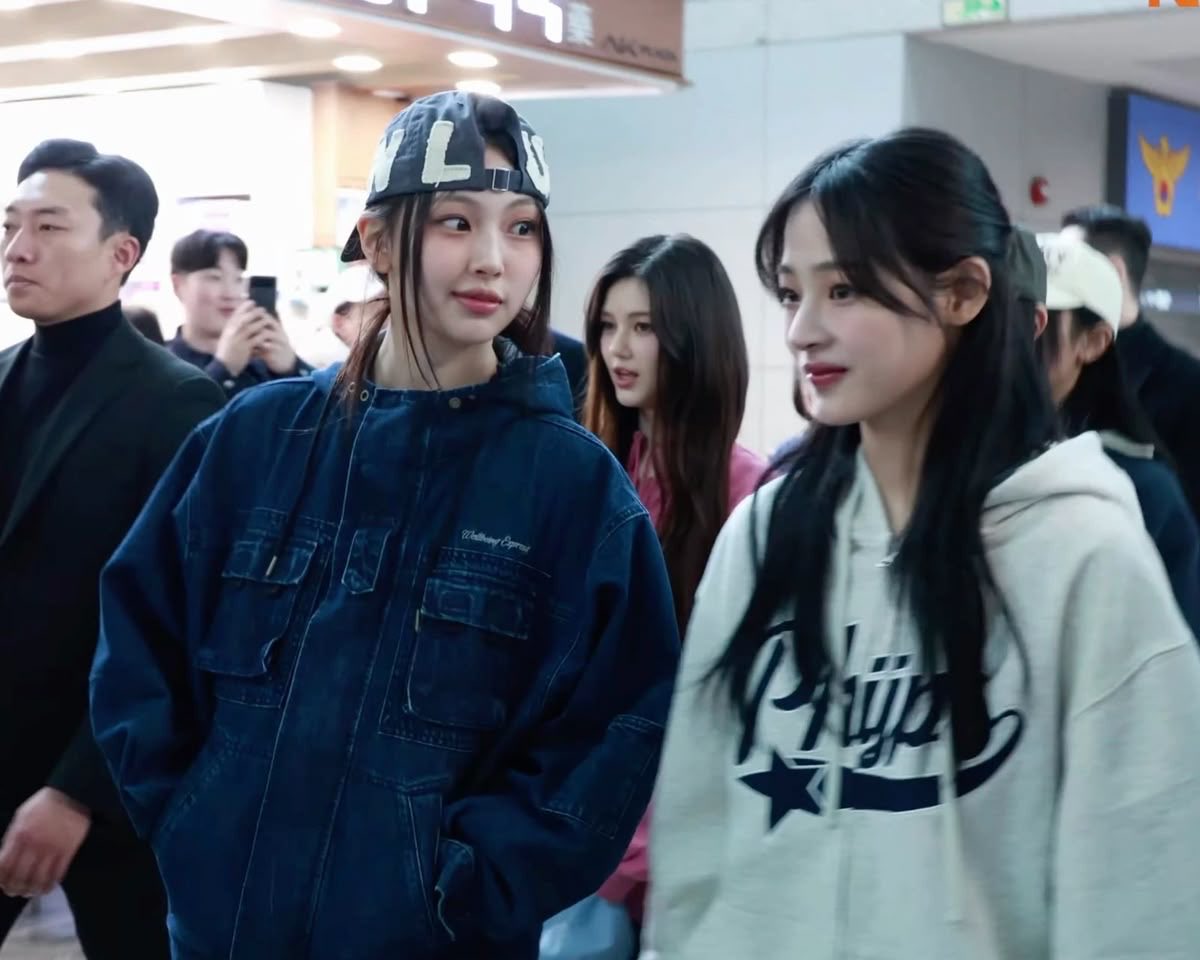 Cm0ngkey's tweet photo. 야  말  하  고  있 잖 냐  
뉴 진 스 존 나 파 이 브 https://t.co/wGU3K6XQrm