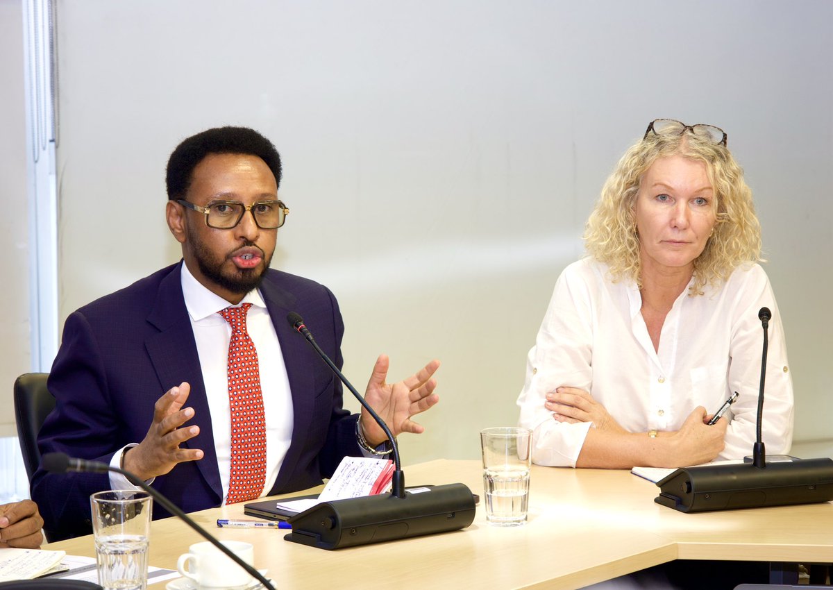 MoF_Somalia's tweet photo. Protecting financial governance against fiscal pressures is key for the Ministry. This is why Minister @BihiEgeh launched the @SomaliaFGC report on this matter today. The report documents Somalia’s financial governance successes and opportunities at this difficult time of shocks. https://t.co/6xEoHEtFZ7